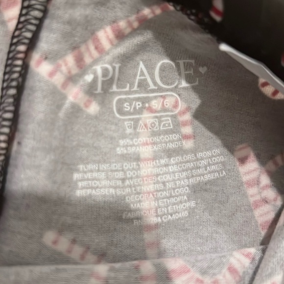 3 for $10 🐥NEW 🆕Children’s place girls candy cane print  leggings size:S/5 - Picture 3 of 5